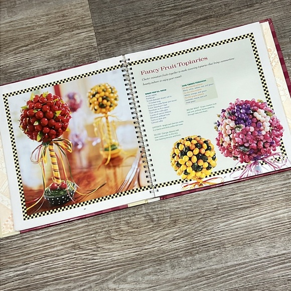 Mary Engelbreit Crafts to Decorate Your Home Book 90 Projects Exclusive Designs - Picture 2 of 5